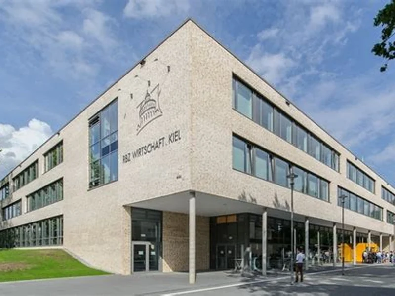 Impression: RBZ Wirtschaft Kiel